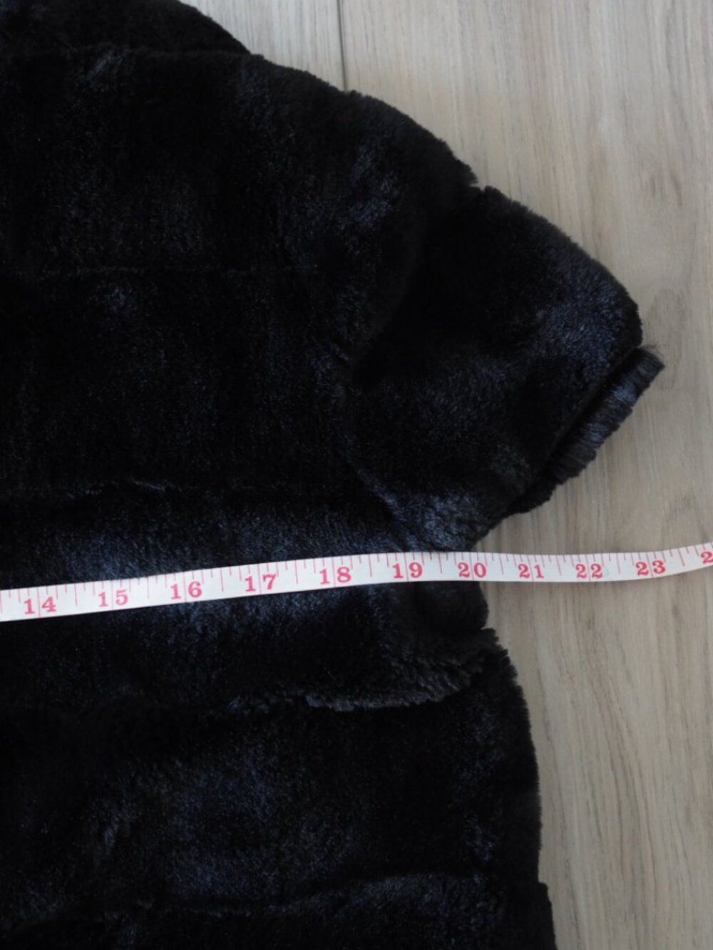 JW Jason Wu Kohl's Black Faux Fur Cropped Bolero Jacket L Quiet Luxury Old Money - Picture 15 of 15